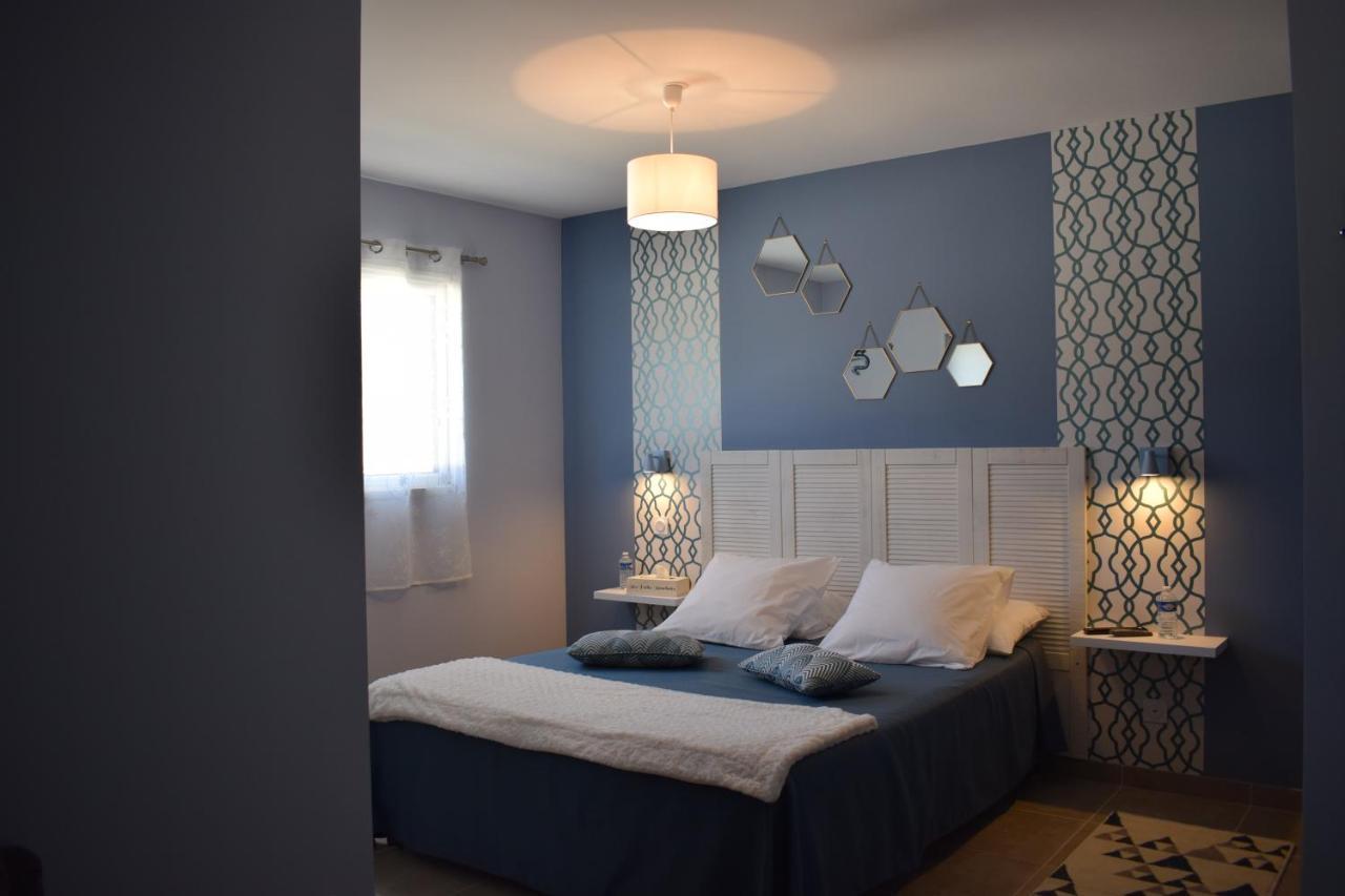 La Sarlamandre, Chambres Et Table D'Hotes Marcillac-Saint-Quentin Dış mekan fotoğraf